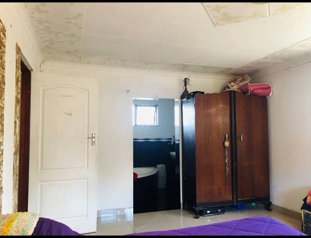 4 BEDROOM FREESTANDING FOR SALE IN MARBURG